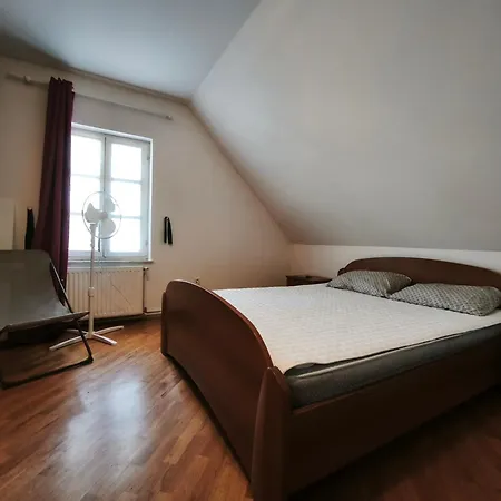 Beli Oblaki